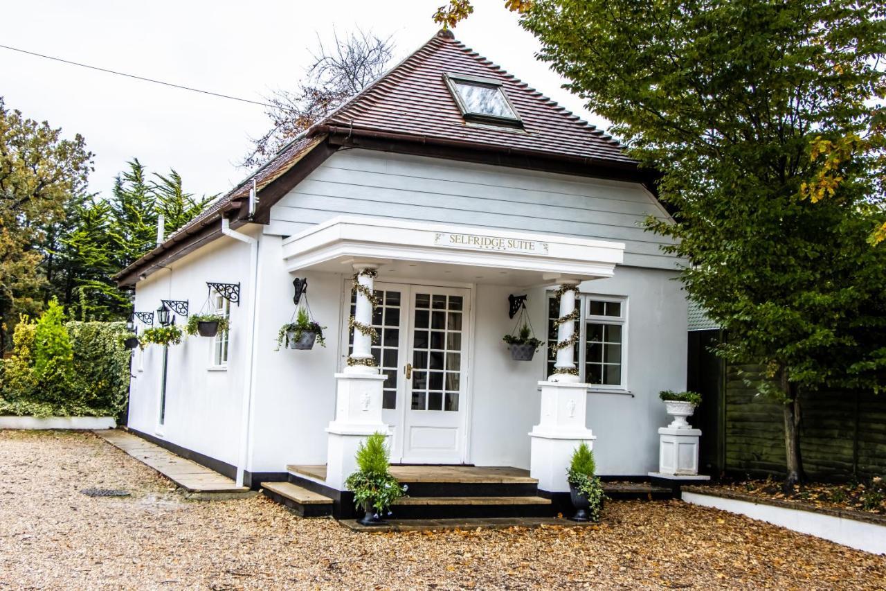 The Lord Bute Hotell Highcliffe Exteriör bild